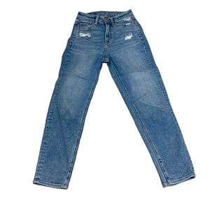 AE  mom jeans
